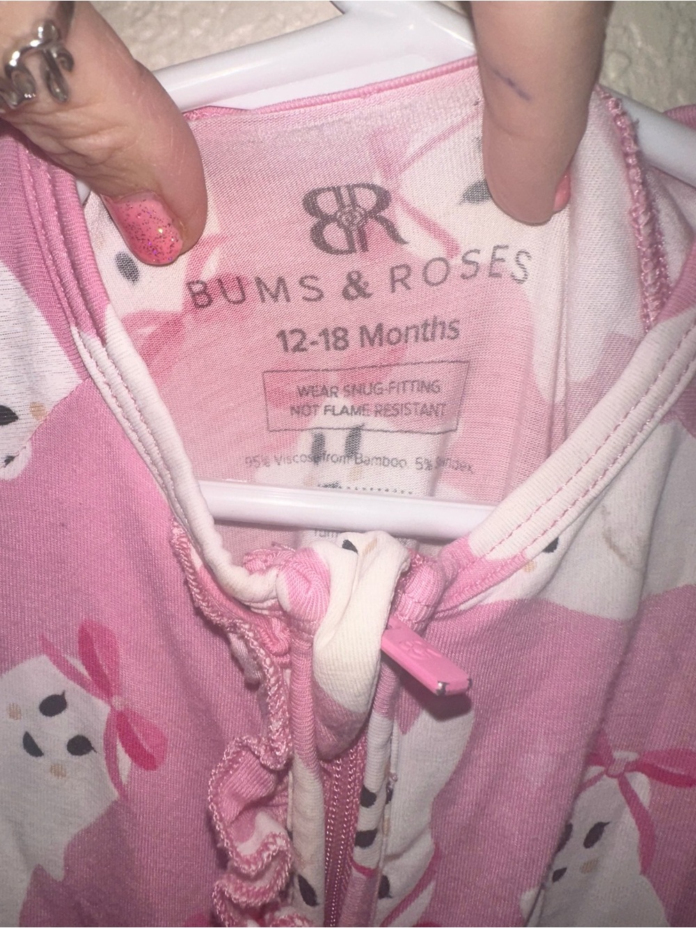Bums & Roses Zippy - Picture 4 of 8